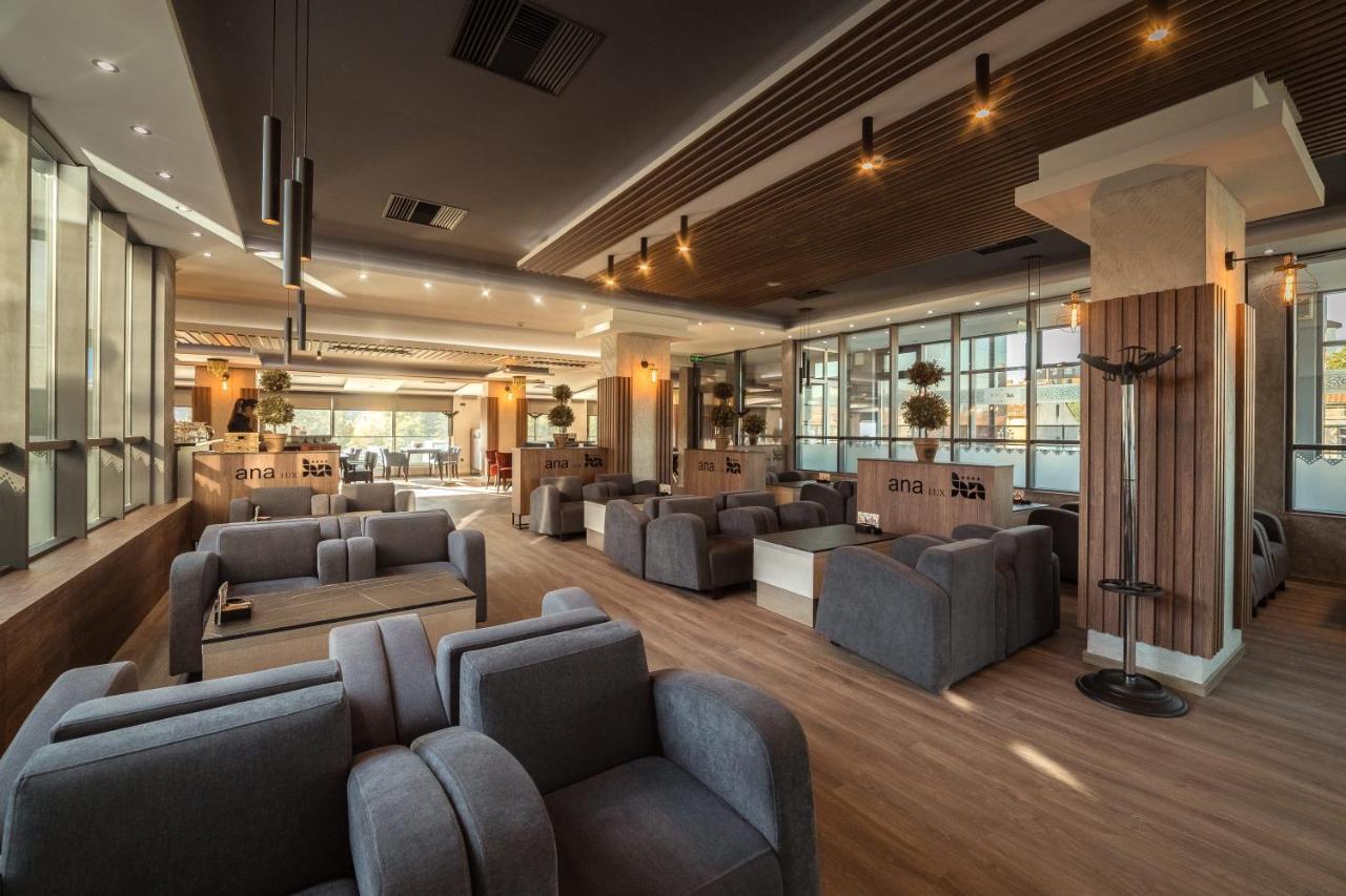 פירוט Hotel Ana Lux Spa מראה חיצוני תמונה
