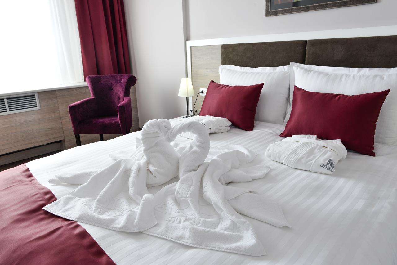 פירוט Hotel Ana Lux Spa מראה חיצוני תמונה