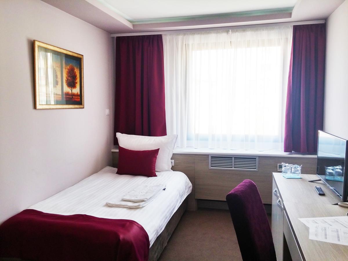 פירוט Hotel Ana Lux Spa מראה חיצוני תמונה