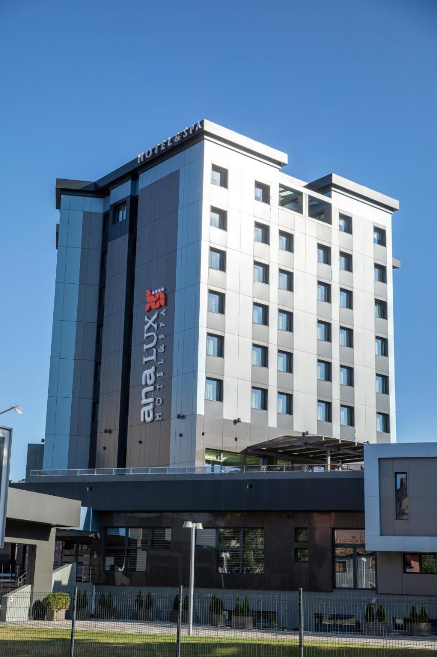 פירוט Hotel Ana Lux Spa מראה חיצוני תמונה